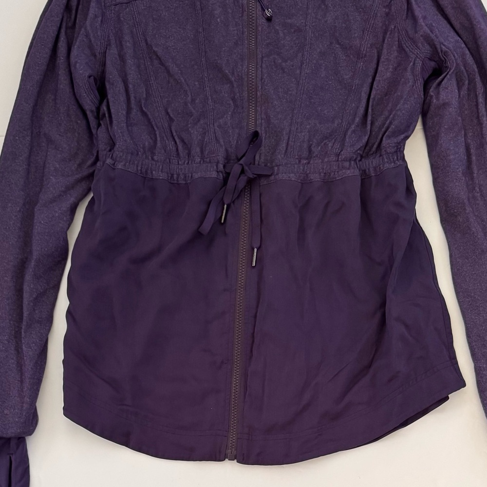 Lululemon Inner Peace Reversible Full Zip Workout Jacket, Concord Grape, S/M - Picture 14 of 15